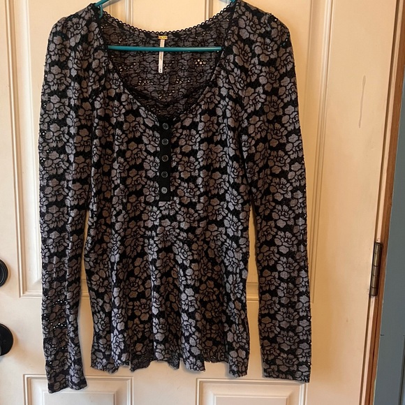 Free People Black and Gray Floral Long Sleeve Top - Picture 1 of 7